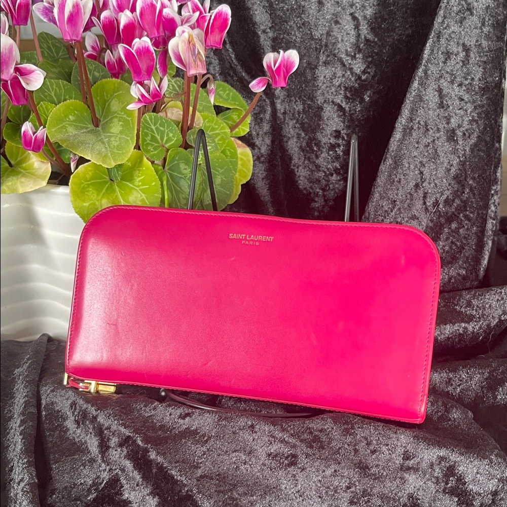 Saint Laurent Fuchsia Leather Wallet